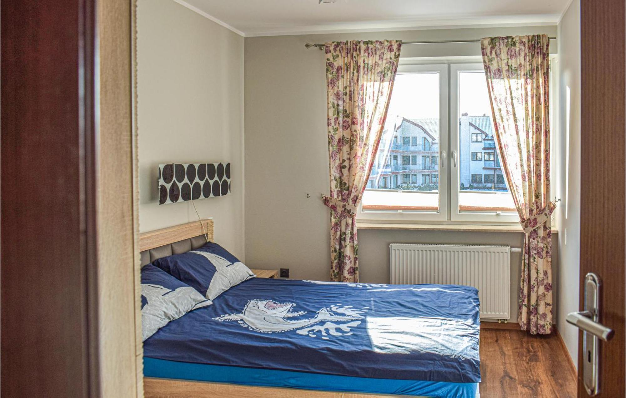 Nice Apartment In Darlowko With Wifi Exterior photo
